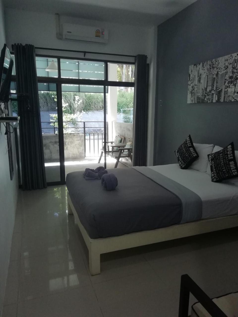 Baan Minnie Koh Samet Luaran gambar